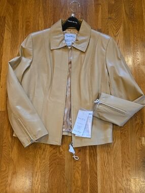 Pamela McCoy Butter Yellow Leather Zip-Front Jacket Ladies Size Medium NWT